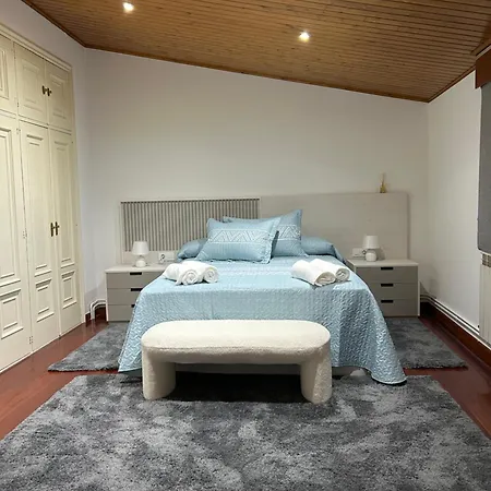 Casa Robleda, Piscina Privada Cubierta Y Jacuzzi Holiday home *