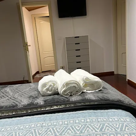 Casa Robleda, Piscina Privada Cubierta Y Jacuzzi ヴィーゴ