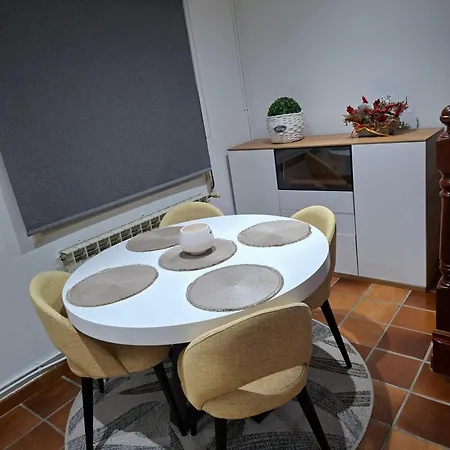 Casa Robleda, Piscina Privada Cubierta Y Jacuzzi Ferienhaus